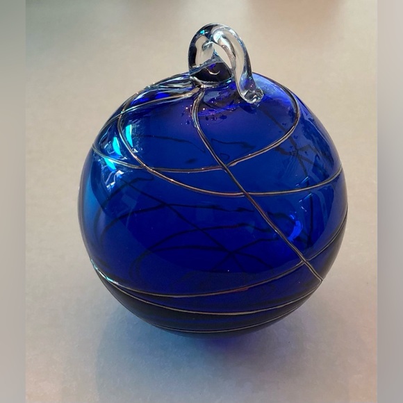 PartyLite Cobalt Blue Hand Blown Art Glass Ball - Picture 7 of 13